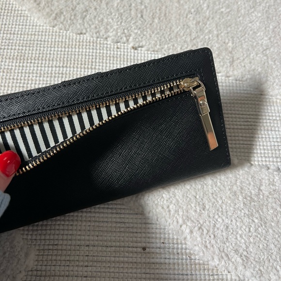 Kate Spade Wallet - Picture 2 of 5